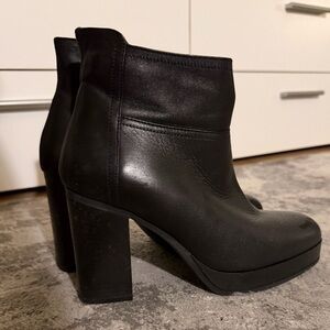 Coach and Four Black Heeled Boots